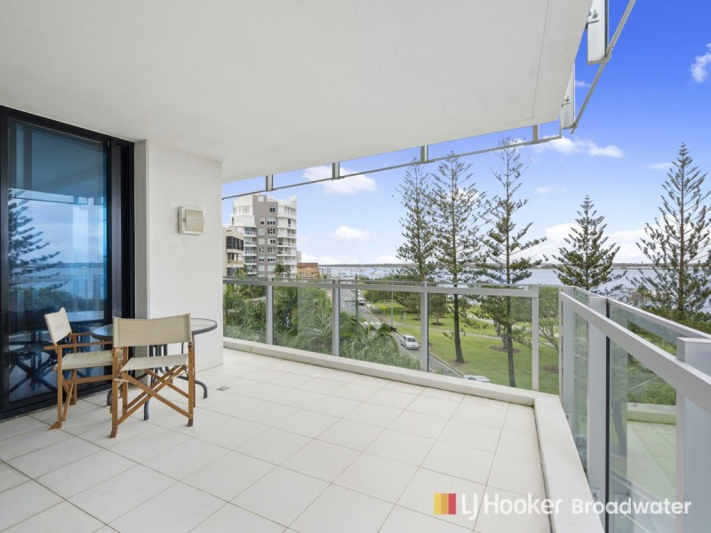 403/230 Marine Parade, Labrador QLD 4215