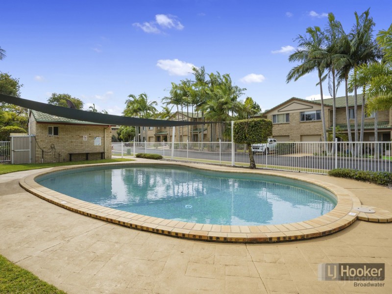 17/447 Pine Ridge Road, Runaway Bay QLD 4216