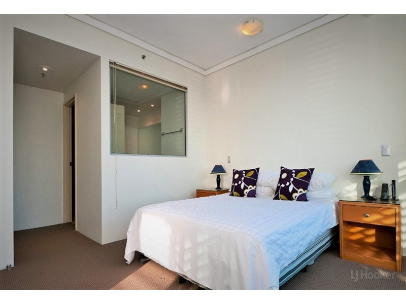 1108/360 Marine Parade, Labrador QLD 4215