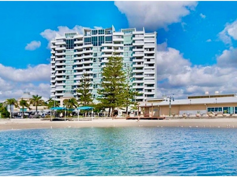 1108/360 Marine Parade, Labrador QLD 4215