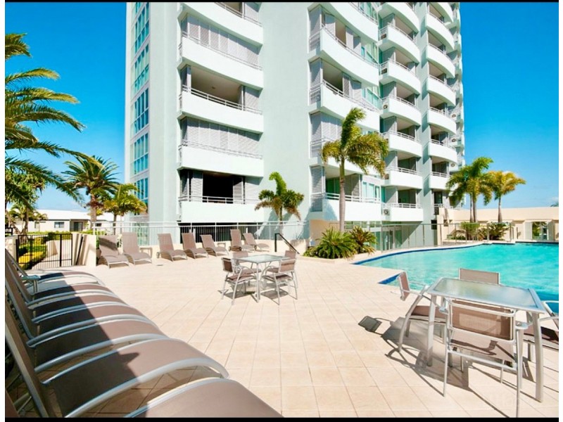1108/360 Marine Parade, Labrador QLD 4215
