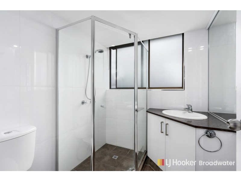 43/9 Bayview Street, Runaway Bay QLD 4216