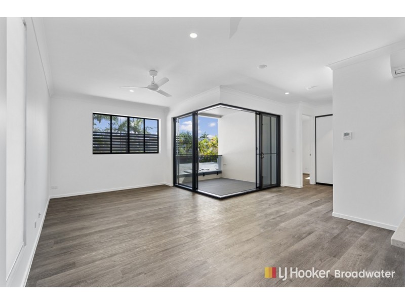 5/10 Central Street, Labrador QLD 4215