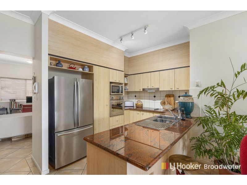 55/88-98 Limetree Parade, Runaway Bay QLD 4216