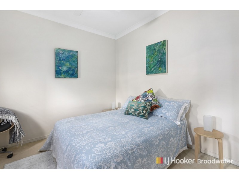 55/88-98 Limetree Parade, Runaway Bay QLD 4216
