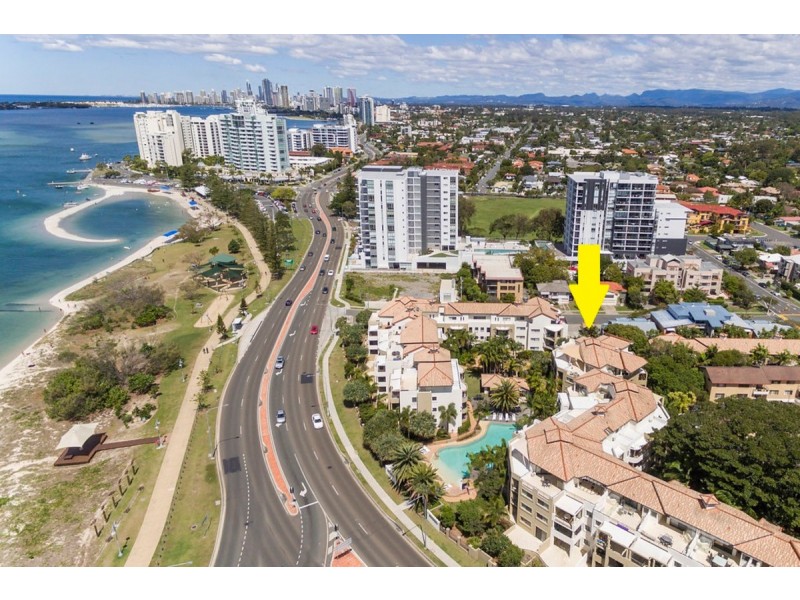 301/392 Marine Parade, Labrador QLD 4215