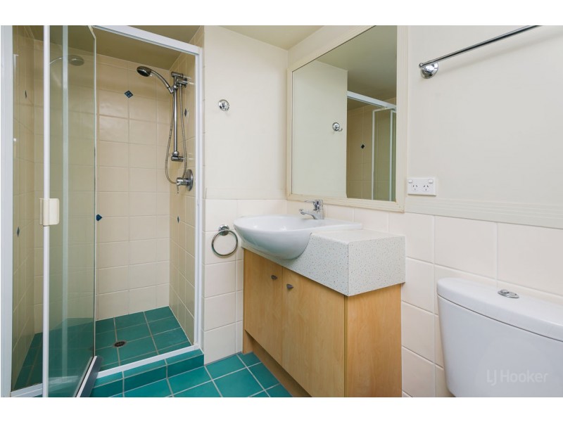 301/392 Marine Parade, Labrador QLD 4215