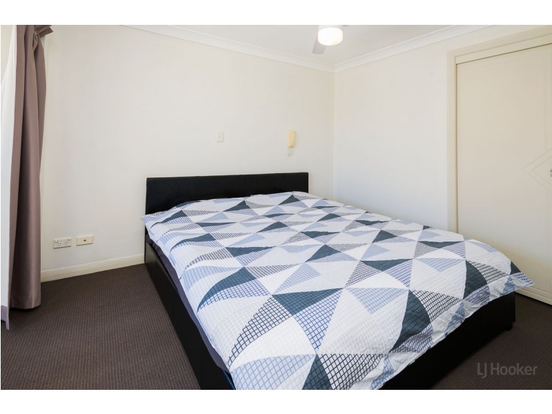 301/392 Marine Parade, Labrador QLD 4215