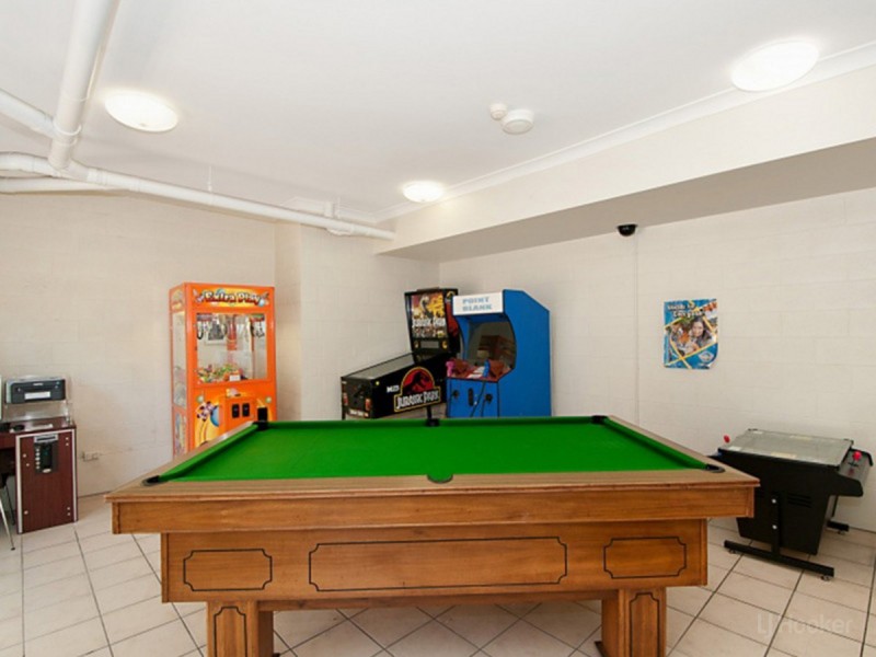 301/392 Marine Parade, Labrador QLD 4215