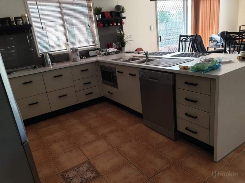 37 Audrey Avenue, Helensvale QLD 4212