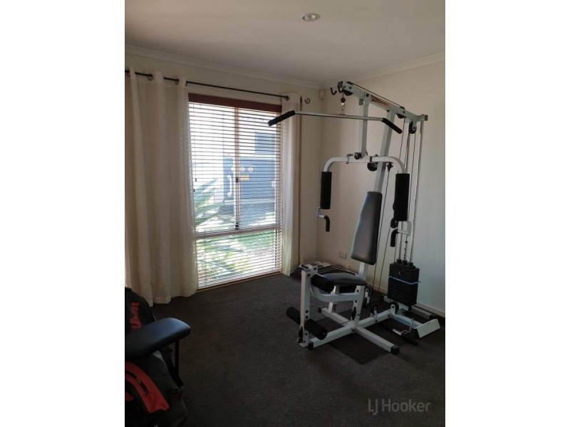 37 Audrey Avenue, Helensvale QLD 4212