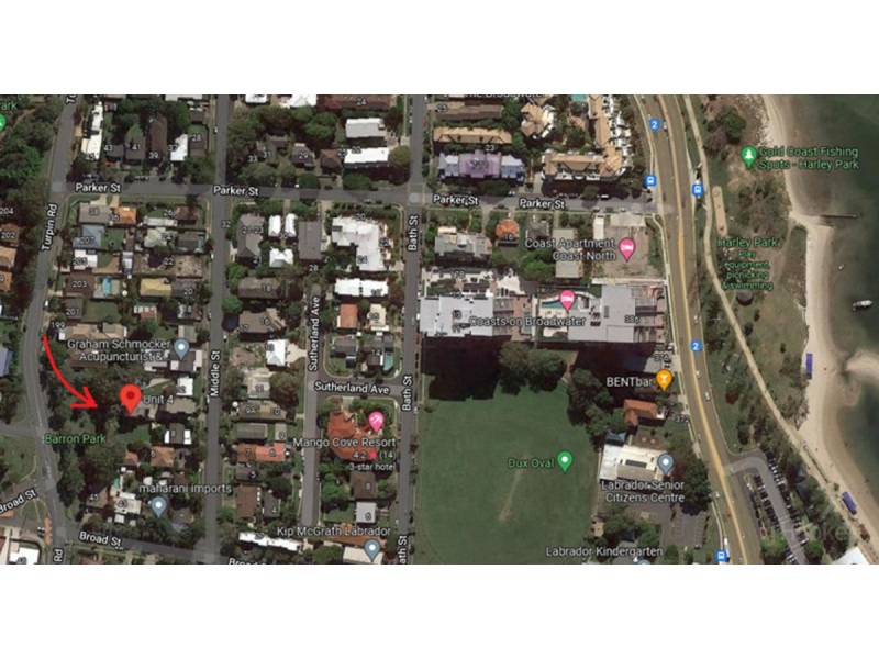 4/10 Middle Street, Labrador QLD 4215