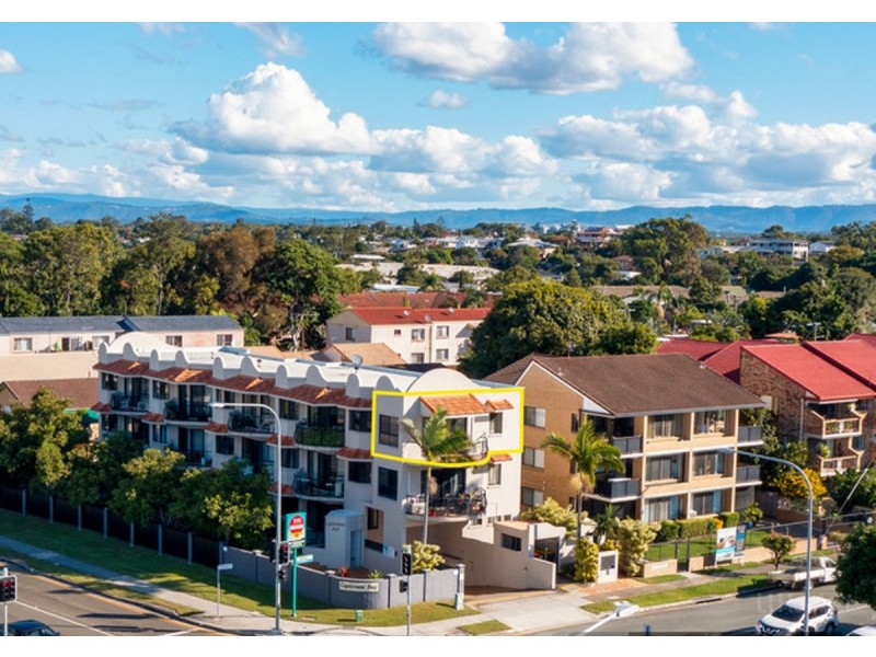 10/2 Broad Street, Labrador QLD 4215