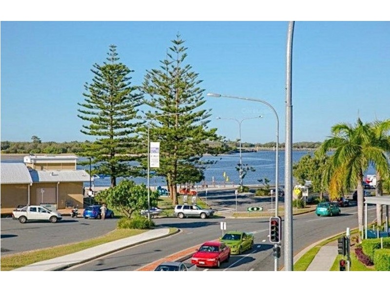 10/2 Broad Street, Labrador QLD 4215