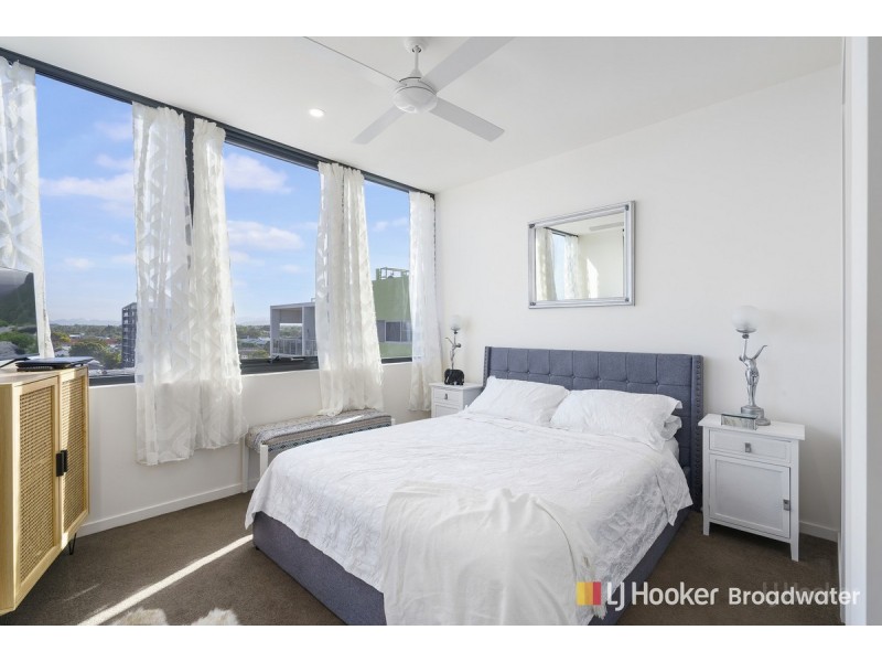 709/110 Frank Street, Labrador QLD 4215