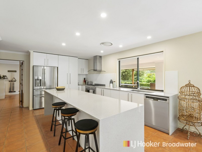 23 Warrego Way, Helensvale QLD 4212