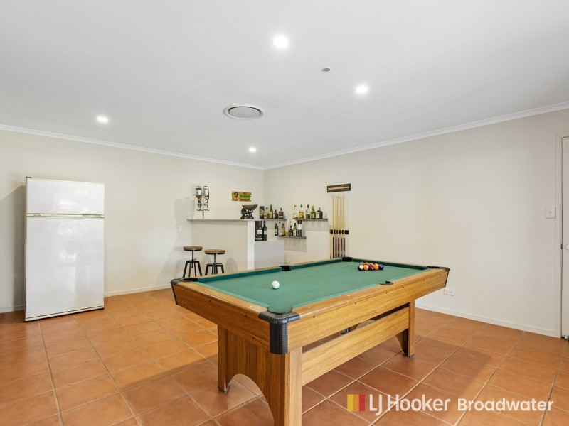 23 Warrego Way, Helensvale QLD 4212