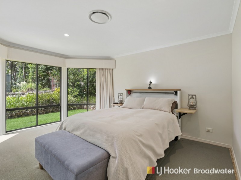 23 Warrego Way, Helensvale QLD 4212