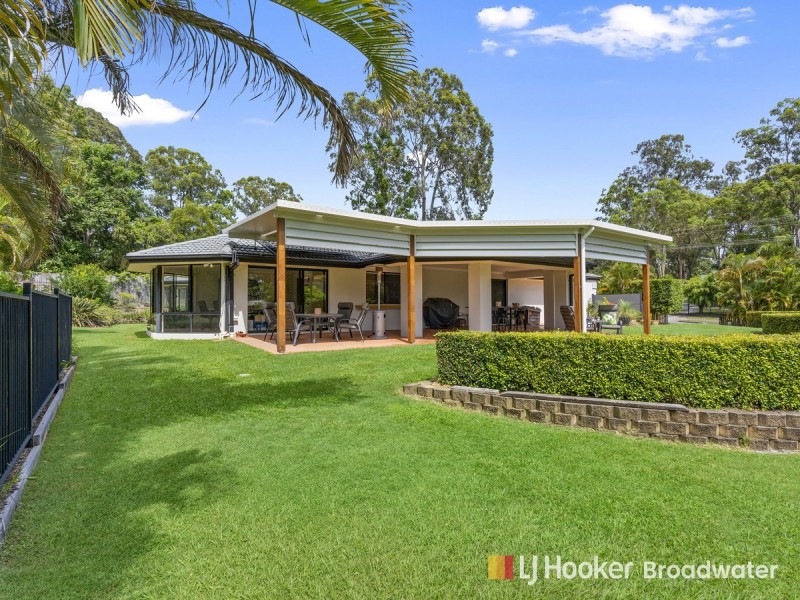 23 Warrego Way, Helensvale QLD 4212