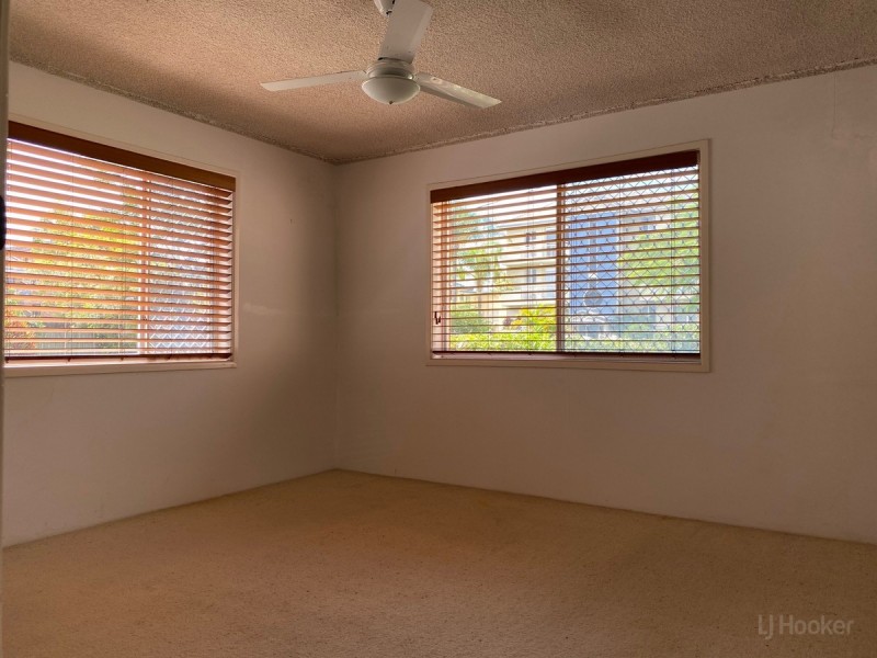 1/6 Vernia Place, Biggera Waters QLD 4216