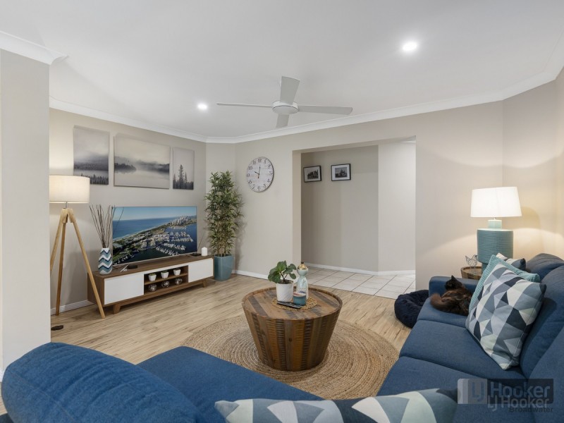 97 Christina Ryan Way, Arundel QLD 4214