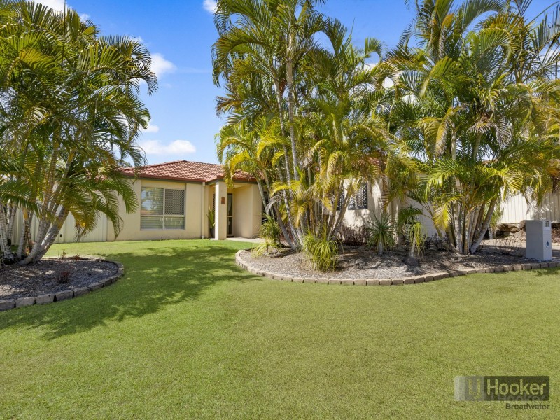 97 Christina Ryan Way, Arundel QLD 4214