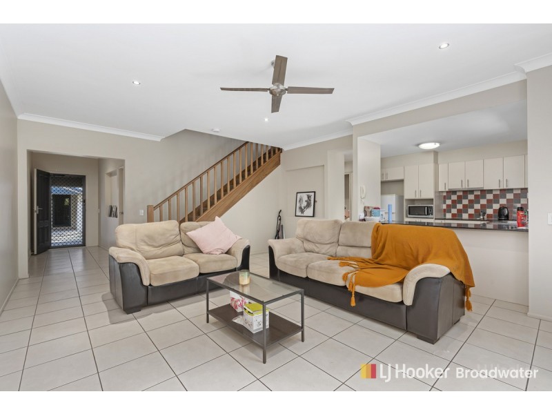 5/170 Whiting Street, Labrador QLD 4215