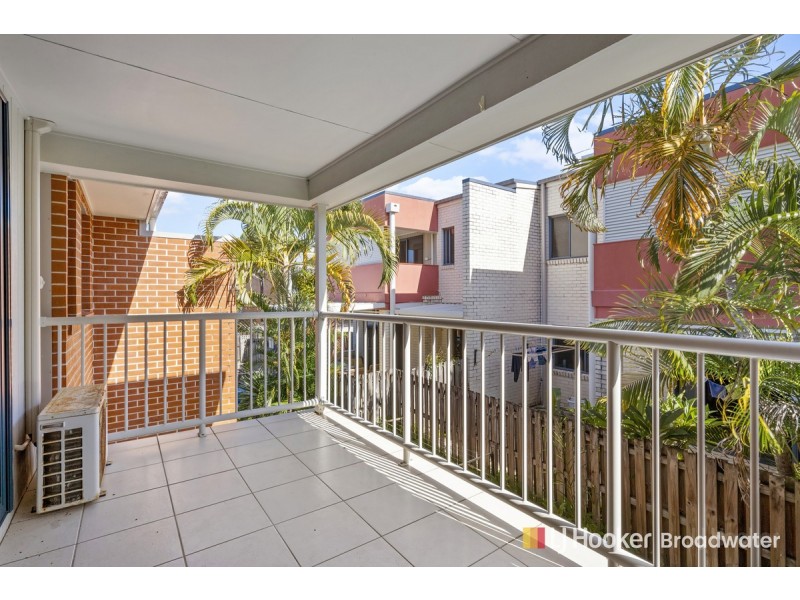 5/170 Whiting Street, Labrador QLD 4215