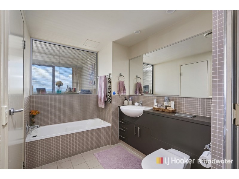 1007/360 Marine Parade, Labrador QLD 4215