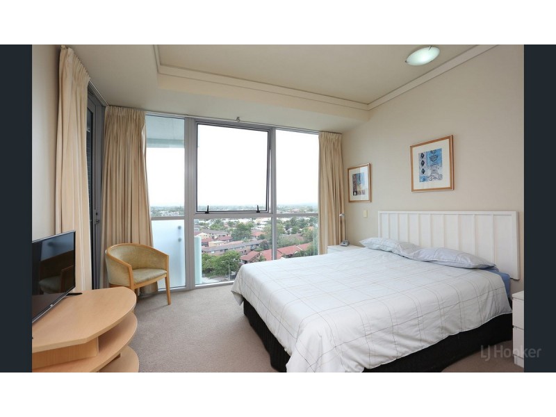 1007/360 Marine Parade, Labrador QLD 4215