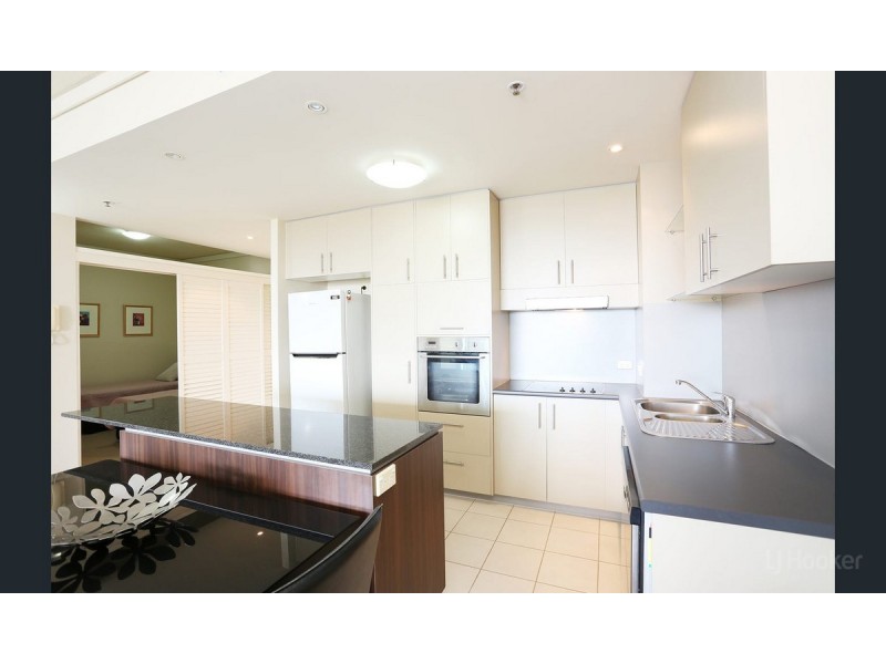 1007/360 Marine Parade, Labrador QLD 4215