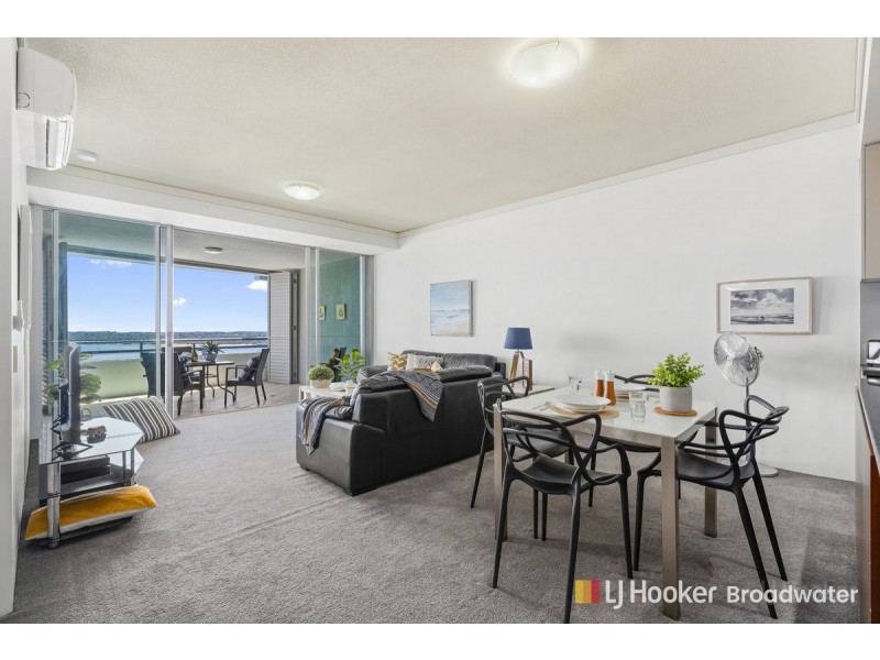 811/360 Marine Parade, Labrador QLD 4215
