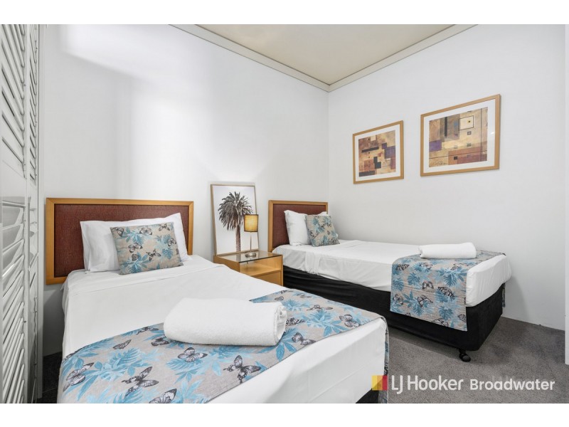 811/360 Marine Parade, Labrador QLD 4215