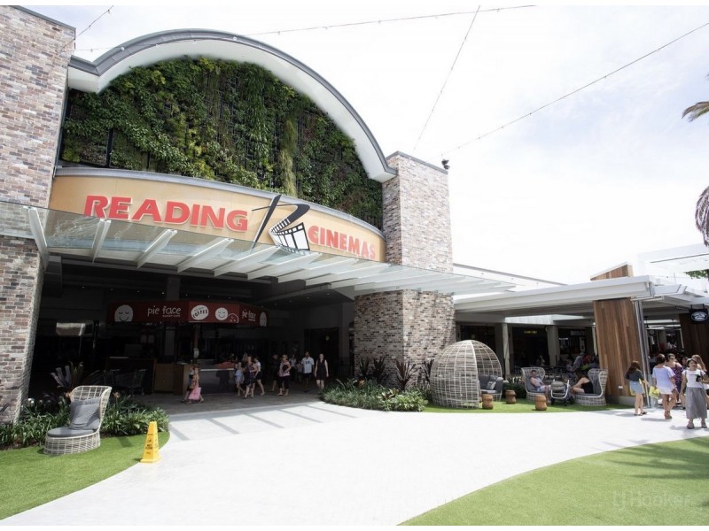 811/360 Marine Parade, Labrador QLD 4215