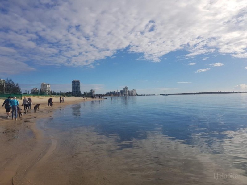 811/360 Marine Parade, Labrador QLD 4215