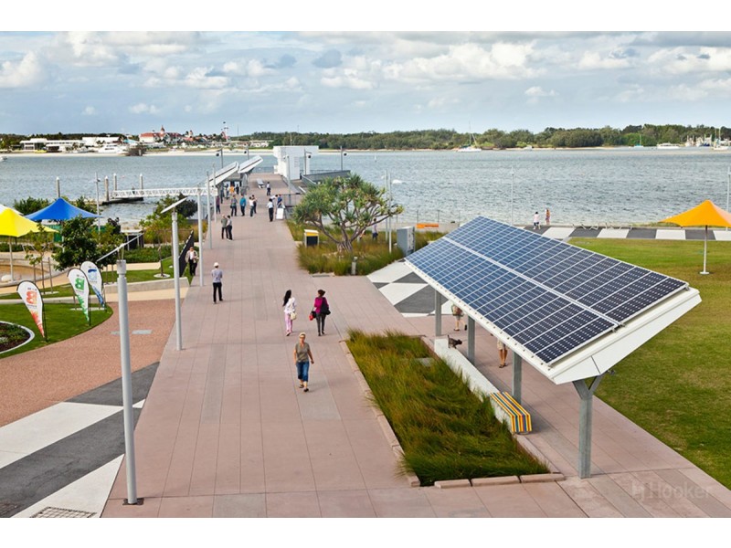 4/12 Stevens Street, Southport QLD 4215