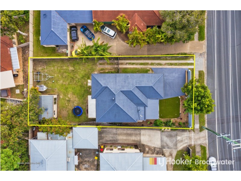 495 Pine Ridge Road, Runaway Bay QLD 4216