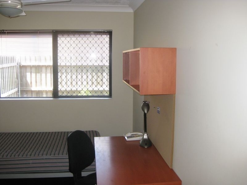 19/7 Brown Street, Labrador QLD 4215