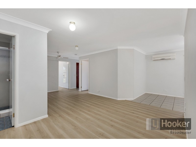 2/442 Pine Ridge Road, Coombabah QLD 4216