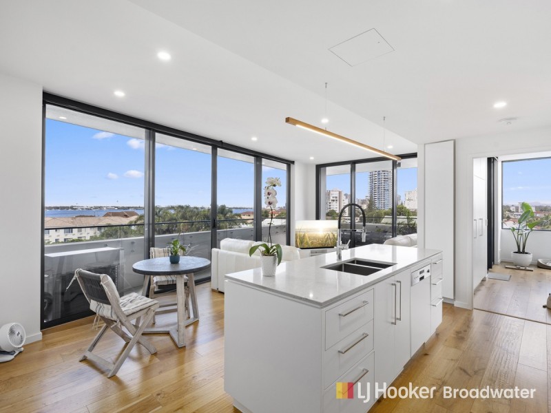 509/110 Frank Street, Labrador QLD 4215