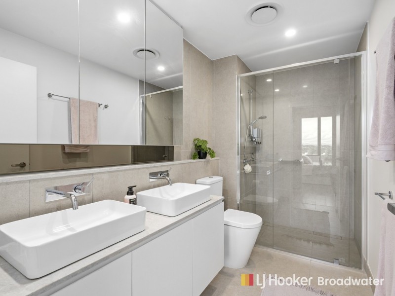 509/110 Frank Street, Labrador QLD 4215