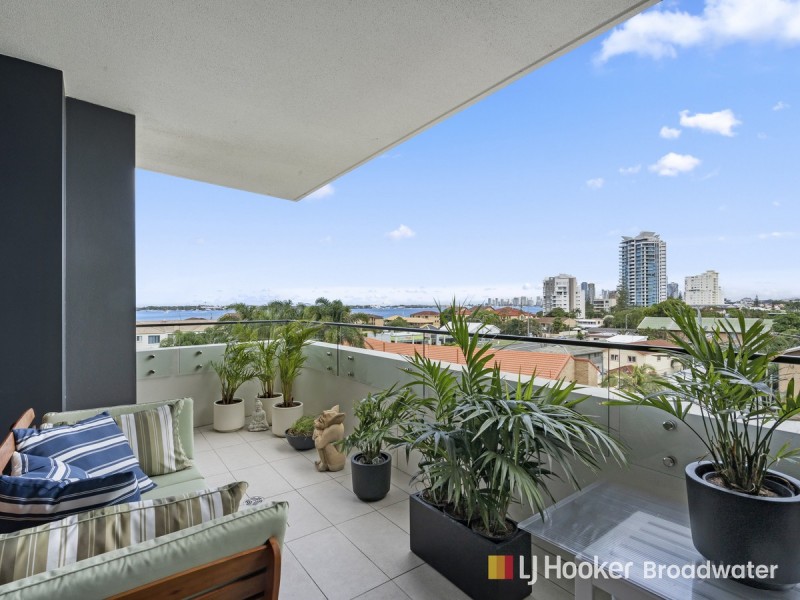 509/110 Frank Street, Labrador QLD 4215