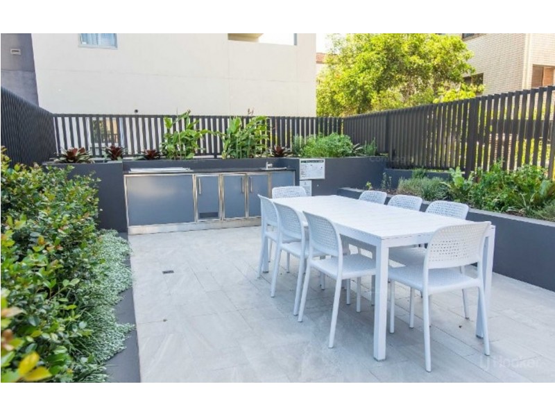 509/110 Frank Street, Labrador QLD 4215