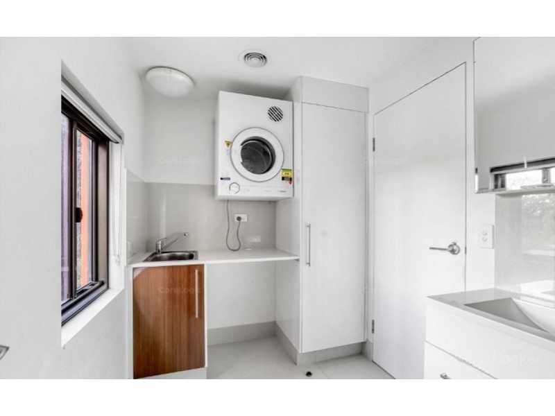 10/171 Scarborough Street, Southport QLD 4215