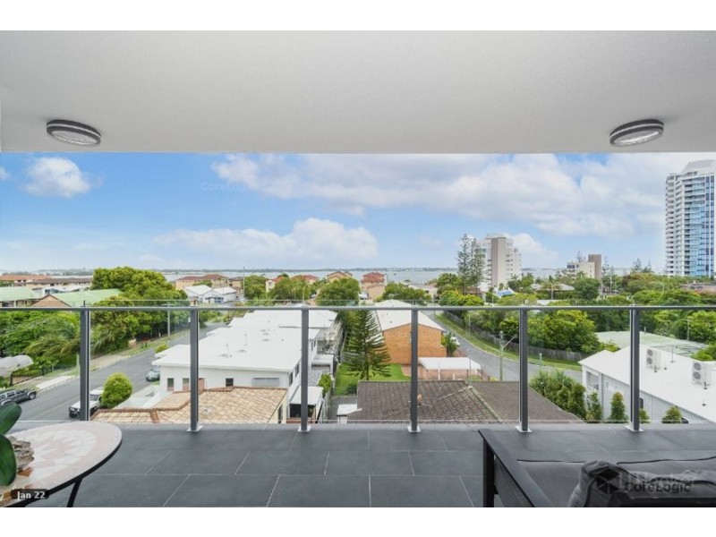 19/14-16 Bright Avenue, Labrador QLD 4215