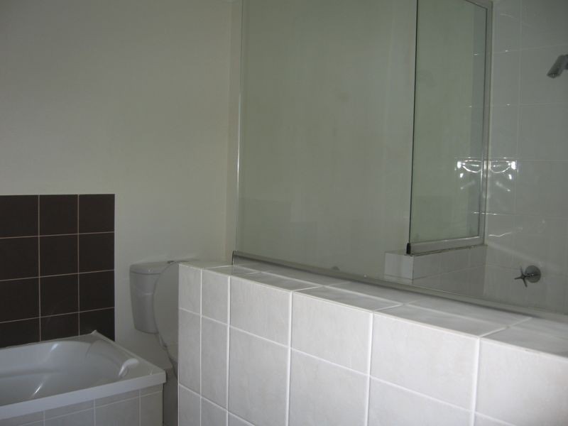 3/19 Hunter Avenue, Labrador QLD 4215