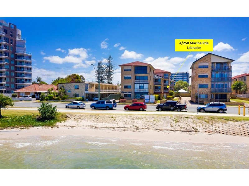 4/250 Marine Parade, Labrador QLD 4215