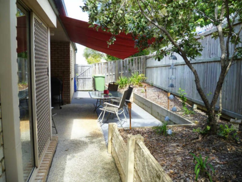 15/1 Archipelago Street, Pacific Pines QLD 4211