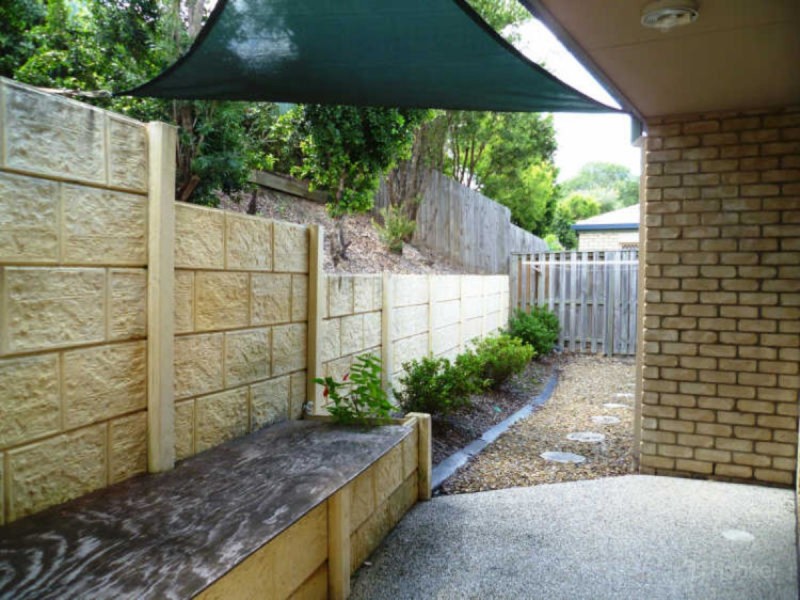 15/1 Archipelago Street, Pacific Pines QLD 4211