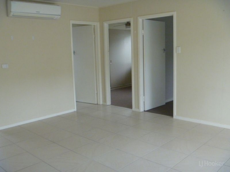 1/9 Middle Street, Labrador QLD 4215